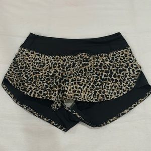 Outdoor voices shorts